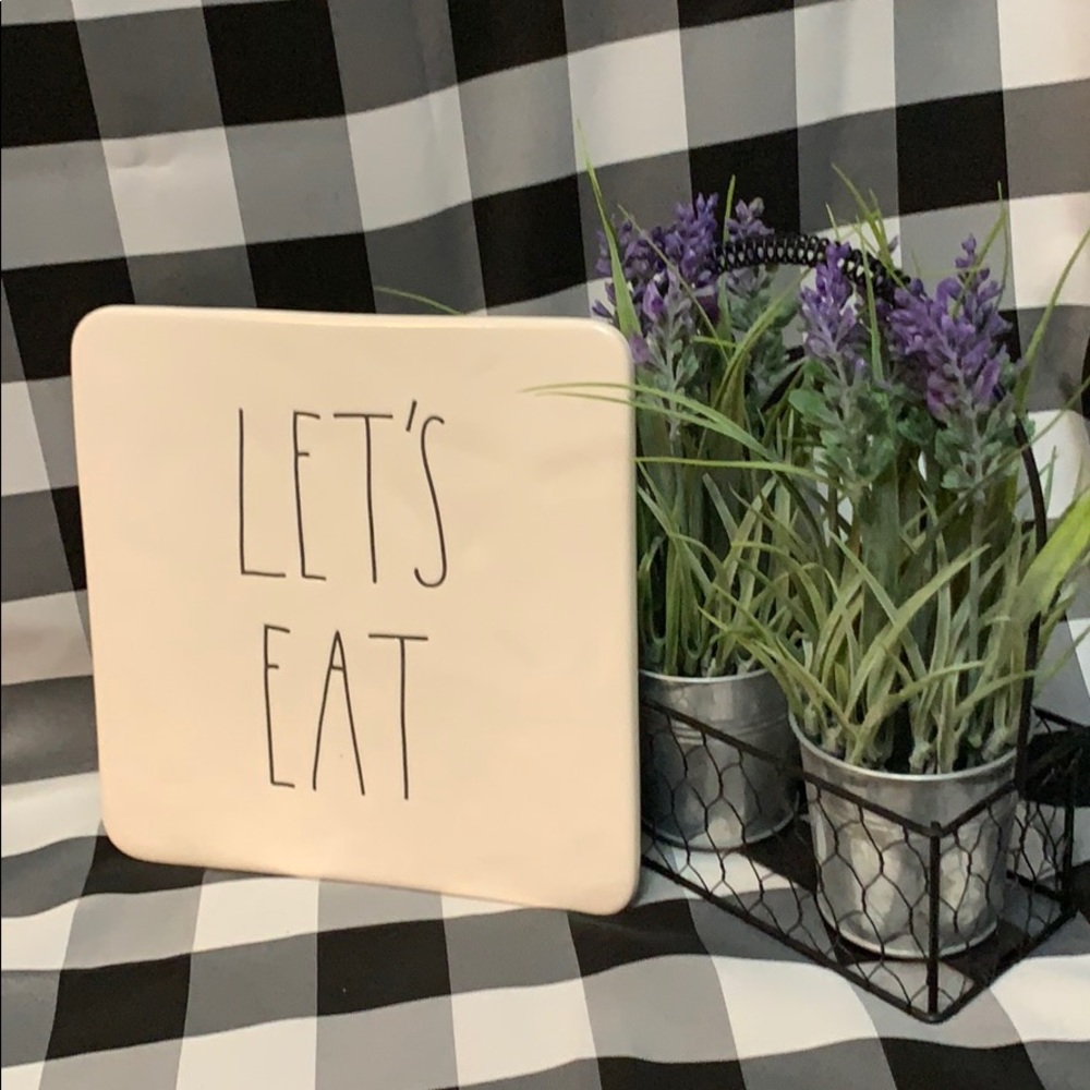 ❤️Rae Dunn “LET’S EAT” trivet